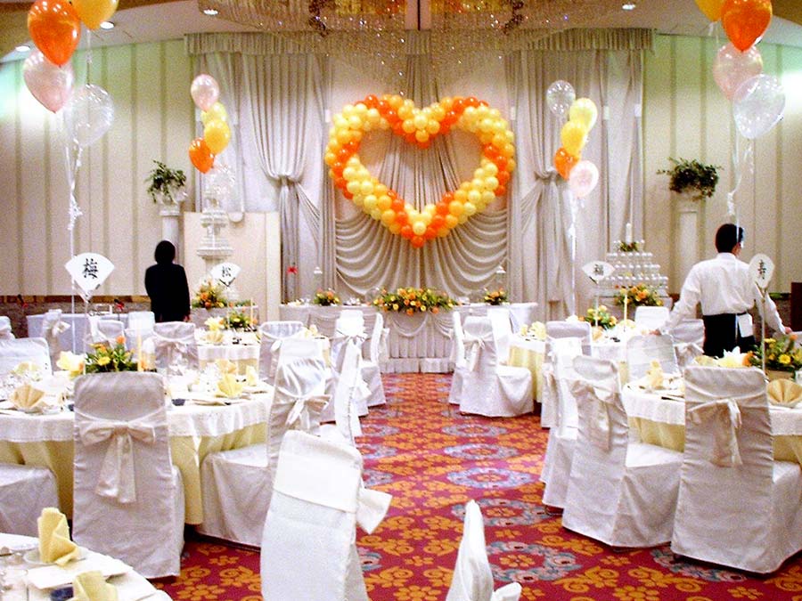 ウェデイングバルーンデコレーション｜現場施工例