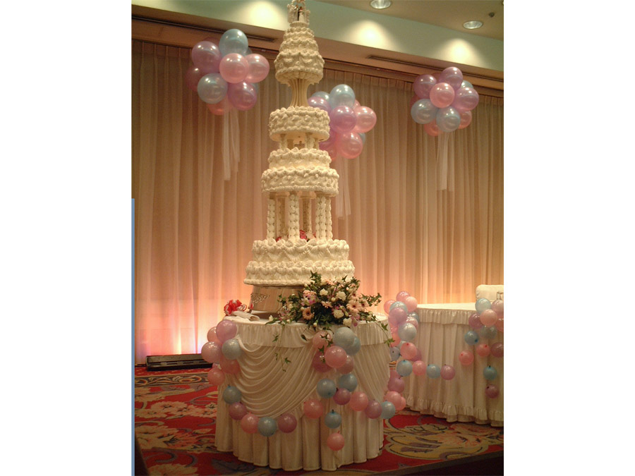 ウェデイングバルーンデコレーション｜現場施工例